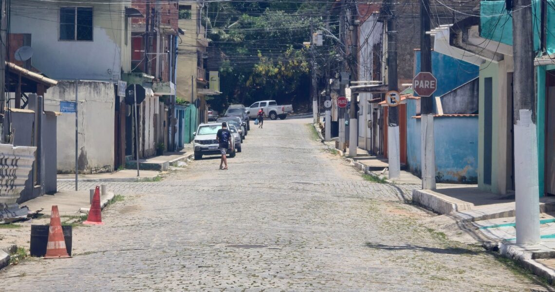 Aroeira terá alteração no trânsito a partir de terça-feira (13) em Macaé