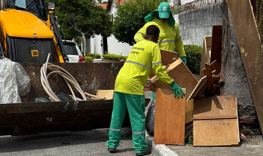Cabo Frio amplia ações de limpeza após festas de fim de ano
