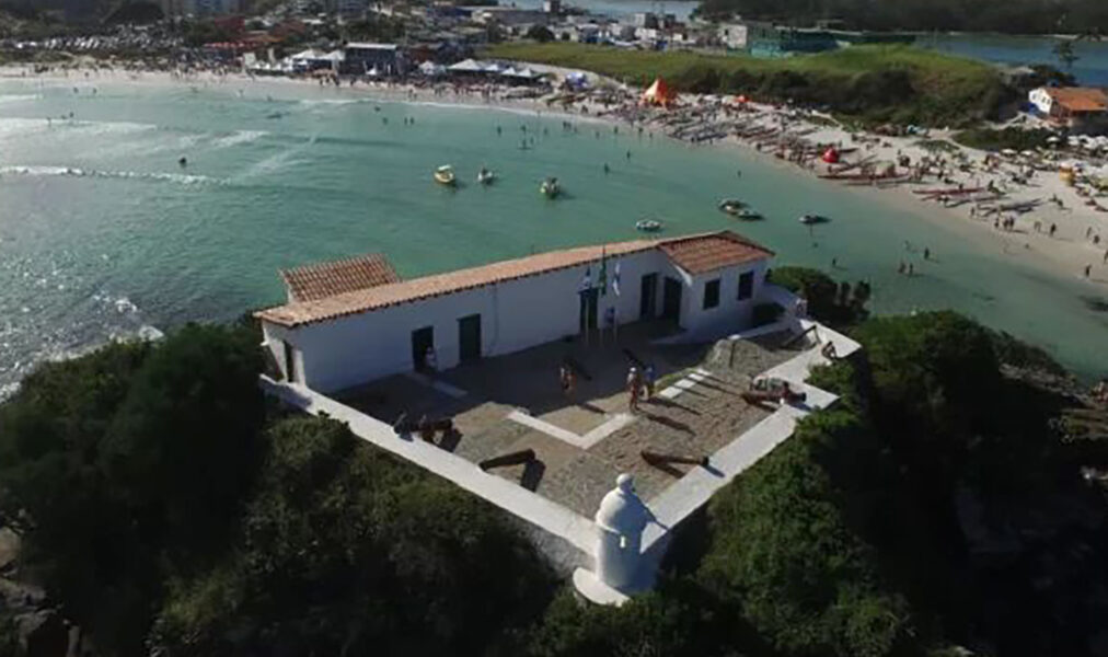 Cabo Frio une patrimônio e programação cultural com o Canto do Forte