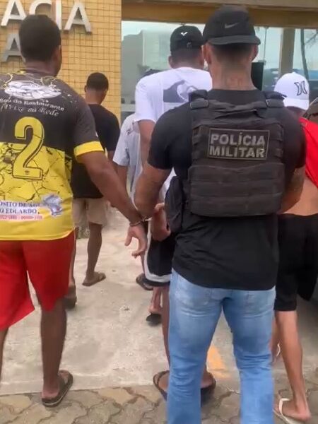 Ação do Serviço Reservado prende cinco por tráfico de drogas em Macaé