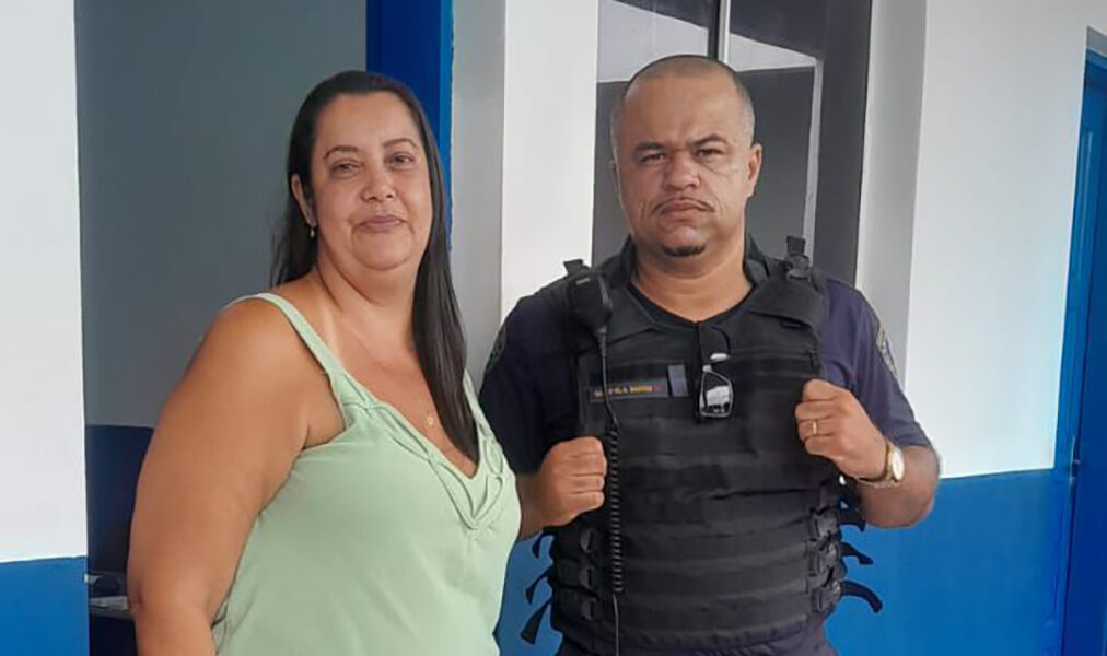 Agentes acompanham entrada e saída de alunos no início das aulas em Cabo Frio