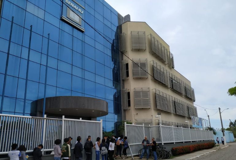 Curso de Auxiliar de Plataforma oferece prioridade para mulheres em vulnerabilidade