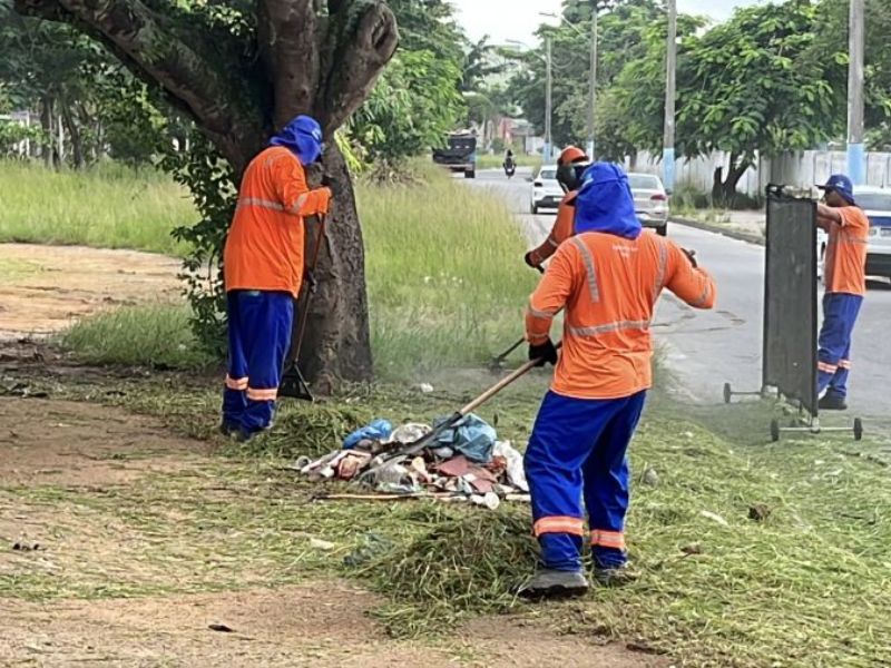 Mutirão de limpeza e manutenção tem serviços de roçada nessa semana em Rio das Ostras