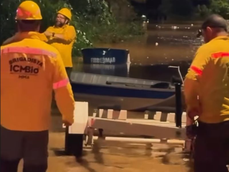 Novo temporal volta a provocar alagamentos em diversos pontos de Rio das Ostras