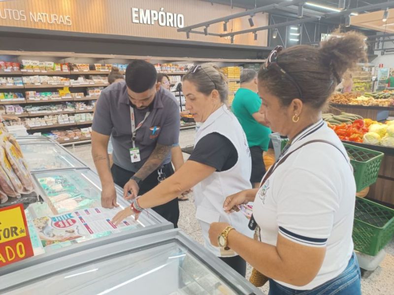 Fiscalização em comércios e orientações para consumidores preparam Rio das Ostras para a Semana Santa