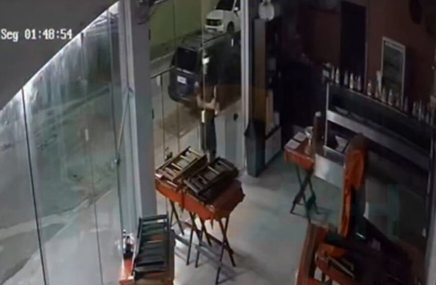 Proprietária de Cabo Frio contabiliza perdas após invasão em loja de salgados