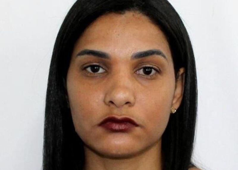 Justiça expede mandado de prisão contra advogada que participou de execução de mecânico em Rio das Ostras