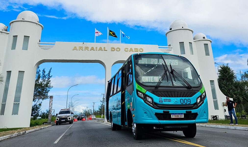 Sistema municipal inicia operação com passagem acessível para a população de Arraial do Cabo