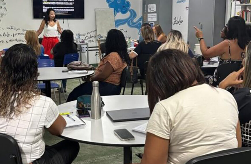 Escola Alfredo Castro recebe capacitação sobre alfabetização e Braille em Cabo Frio