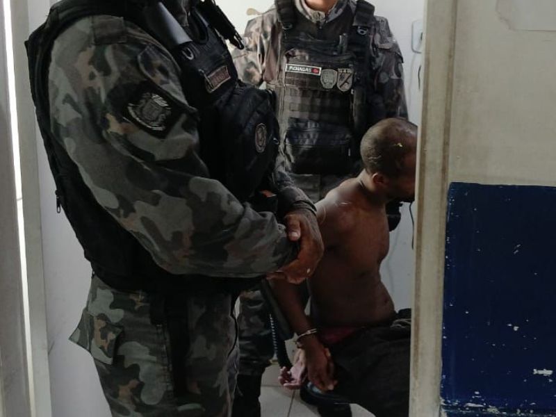 Homem é preso pela Guarda Municipal depois de agredir e ameaçar a ex em Macaé