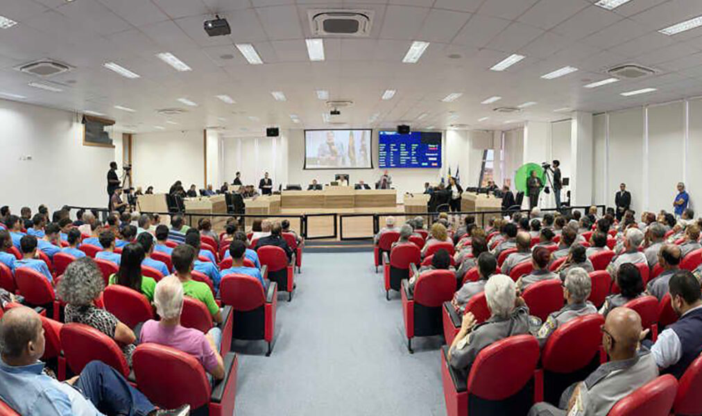 Projeto aprovado em Macaé prevê comunicação obrigatória de agressões em condomínios