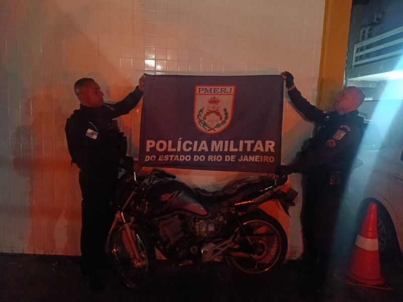 Adolescente é apreendido depois de sofrer acidente ao fugir da PM em Macaé