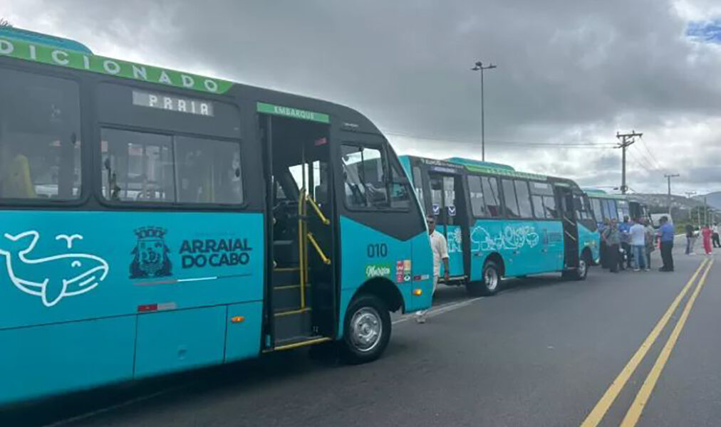 Mudança temporária no transporte público impacta circulação na orla de Arraial