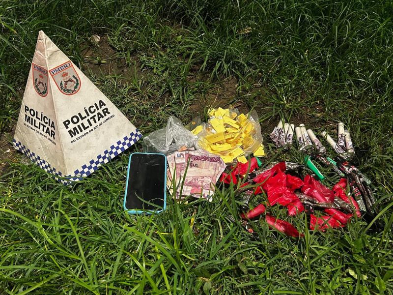 Ações da PM no fim de semana apreenderam jovens de 16 e 21 anos em Rio das Ostras