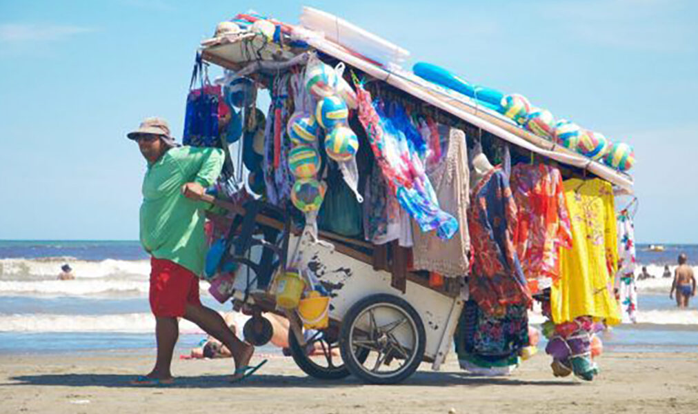 Proposta quer reorganizar comércio nas praias de Cabo Frio e garantir mais transparência