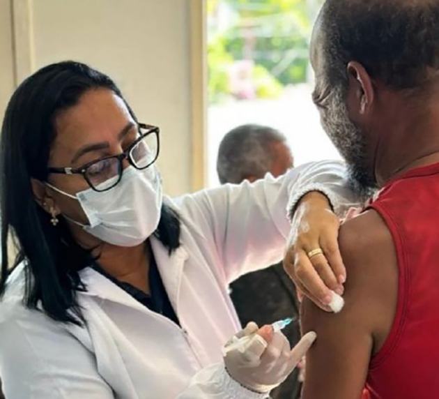 Dia D amplia proteção contra gripe para grupos prioritários em Arraial do Cabo