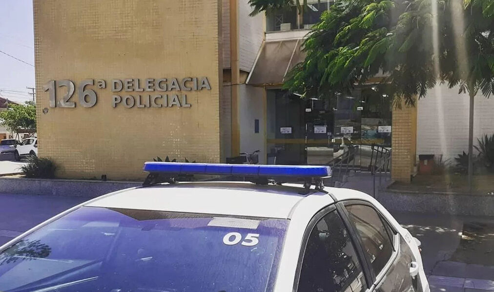 Cabo Frio apura homicídio de mulher encontrado próximo a rio em Unamar