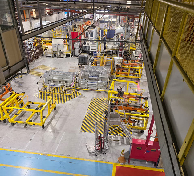 Proposta de transporte pela Lagoa de Araruama ganha força com debates técnicos e visita a fábrica