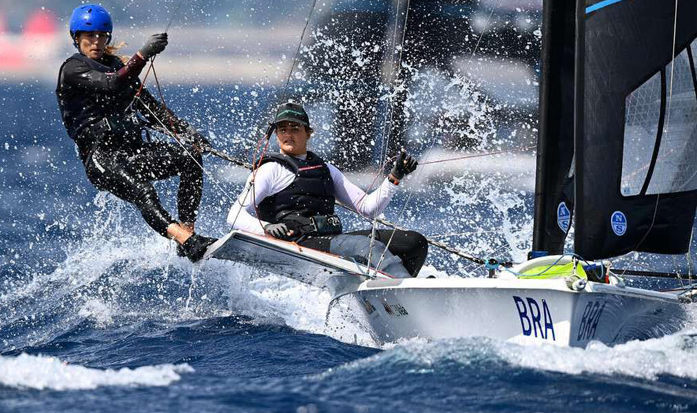 Regatas e tradição marcam evento de vela em Armação dos Búzios