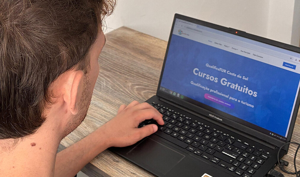 Costa do Sol dá início às aulas virtuais do Qualificatur em Búzios