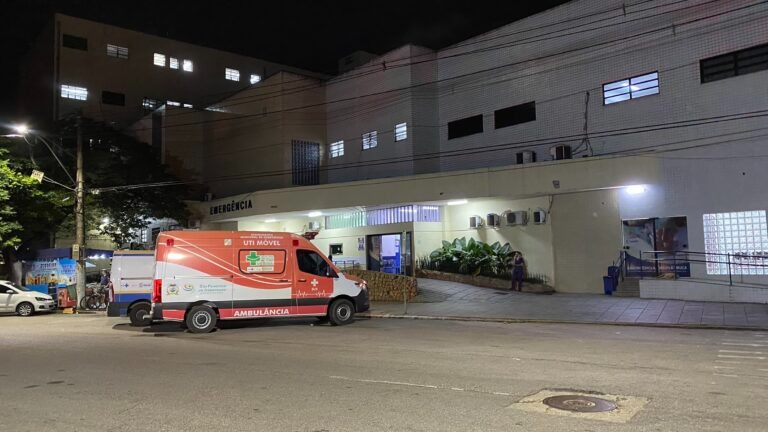 Discussão em Campos termina com mulher presa após esfaquear o marido