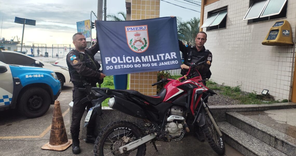 Motocicleta com indícios de clonagem é apreendida no Sana em Macaé