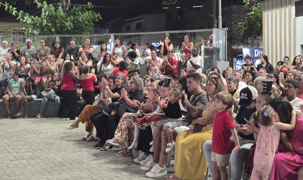 Programação da mostra de dança segue nesta sexta com novos grupos em Arraial do Cabo