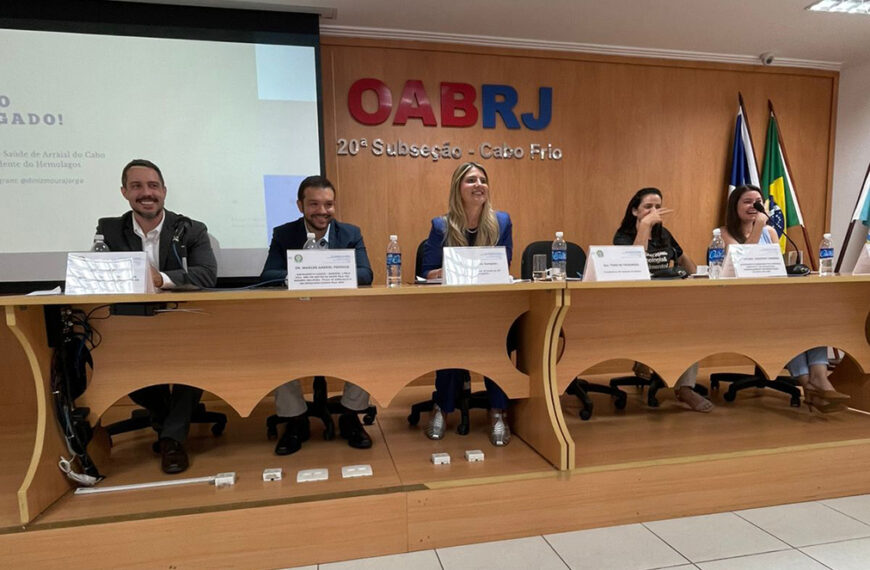 Saúde de Arraial do Cabo explica encaminhamento de pacientes com câncer em palestra da OAB
