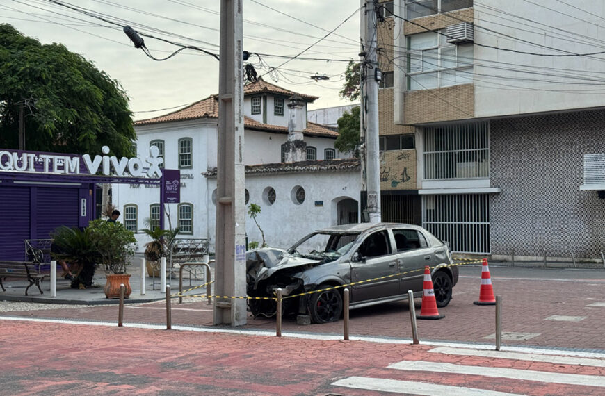 Campanha de segurança no trânsito ganha força em Cabo Frio com ação impactante