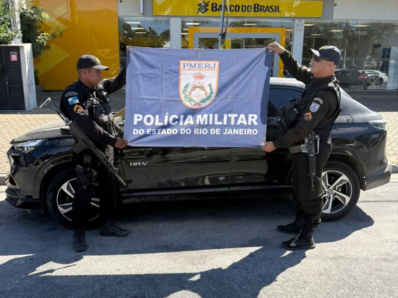 Ação da PM apreende carro clonado em Casimiro de Abreu; ninguém foi preso