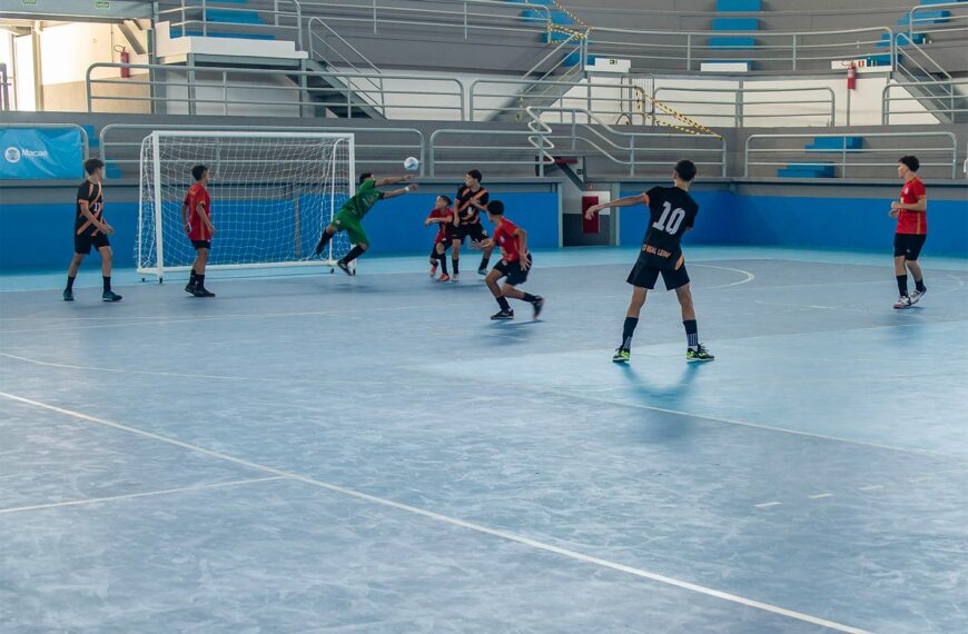 Mais de 1.600 atletas participam da Macaé Cup Futsal