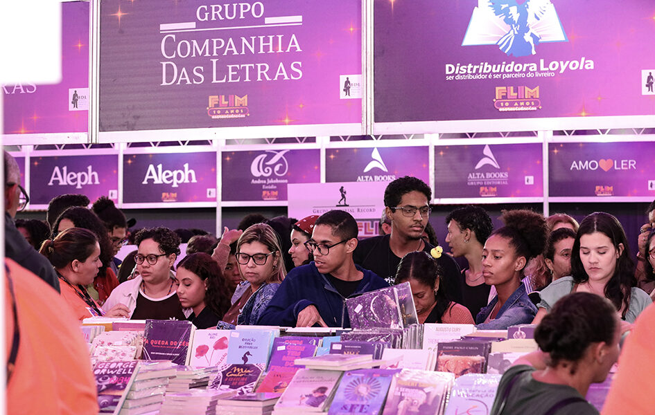 Maricá tem nova lei municipal que se reconhece com o título de “Cidade do Livro”