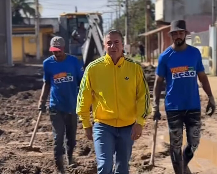Rua do DPO recebe drenagem e prefeito destaca etapa antes do asfaltamento em Tamoios