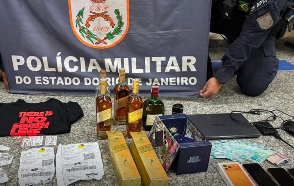 Suspeitos de fraudes com cartões são capturados por serem falsos entregadores