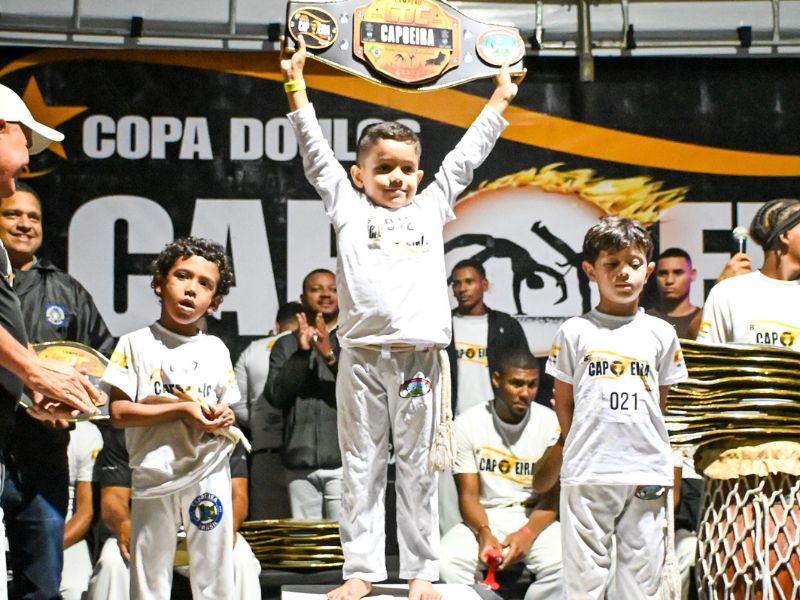 Copa Doulos de Capoeira atrai competidores de vários cantos do país em Rio das Ostras
