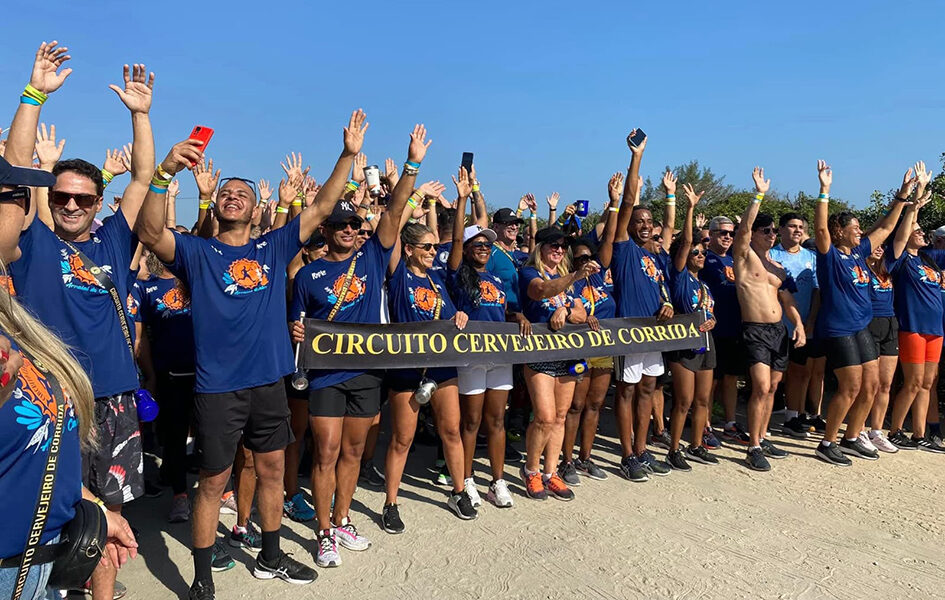 Circuito Cervejeiro une paixão por cerveja e corrida em Arraial do Cabo