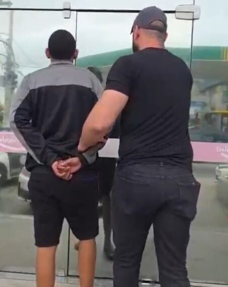 Polícia Civil intensifica combate ao tráfico e prende homem em Macaé