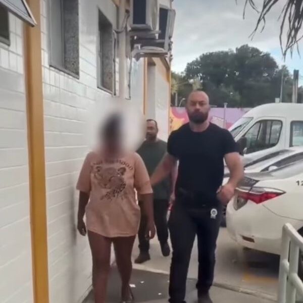 Procurada por tráfico desde 2020 é presa pela Polícia Civil em Macaé
