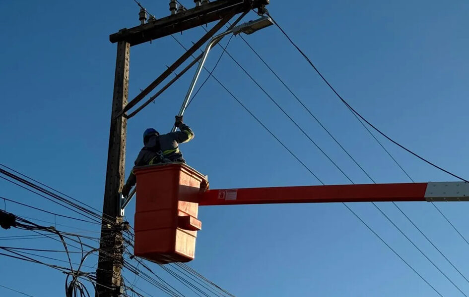 Cabo Frio avança na modernização da iluminação pública