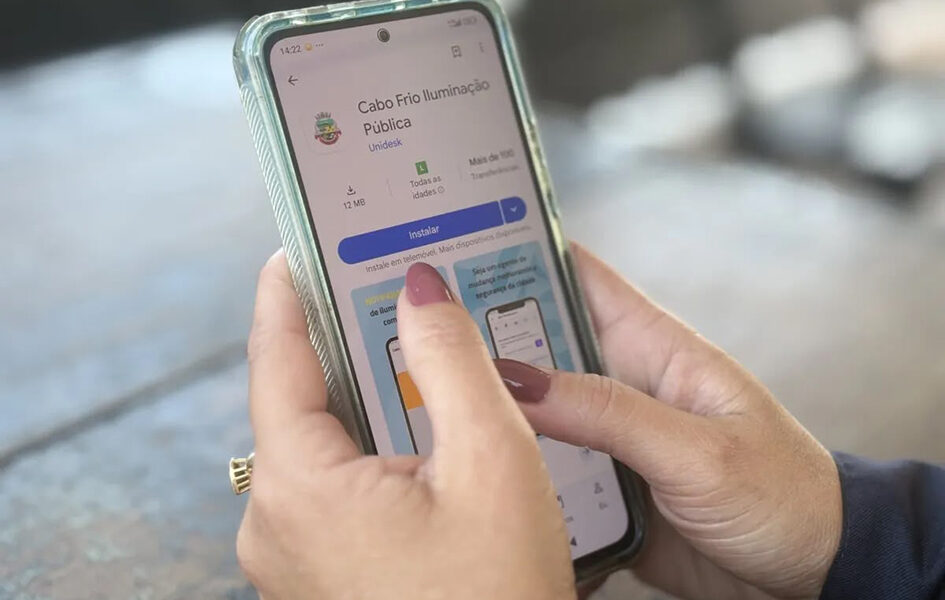 Cabo Frio tem aplicado que dá para pedir conserto de poste pelo celular
