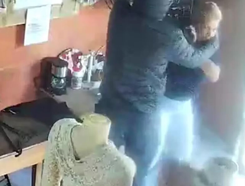 Arraial do Cabo: polícia procura homem que assaltou brechó na Praia Grande