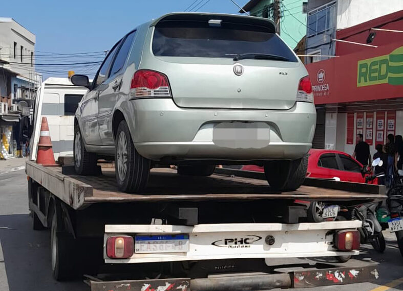 Arraial do Cabo flagra transporte irregular durante operação de trânsito