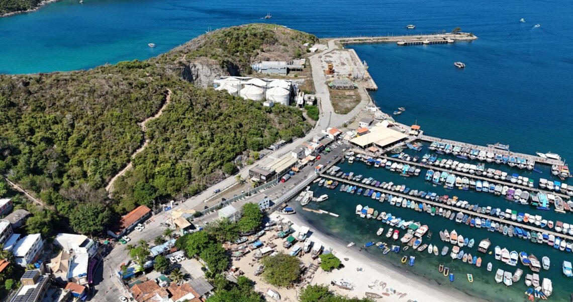 Porto do Forno destina área para operação temporária em Arraial do Cabo