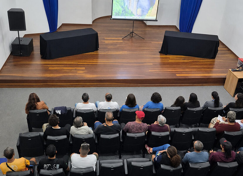 Curso gratuito do TCE-RJ capacita servidores em Arraial do Cabo