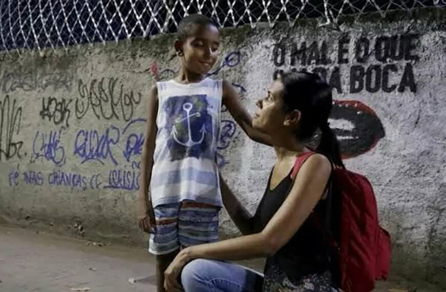 Menino de 10 anos pode voltar à escola em Cabo Frio após mobilização