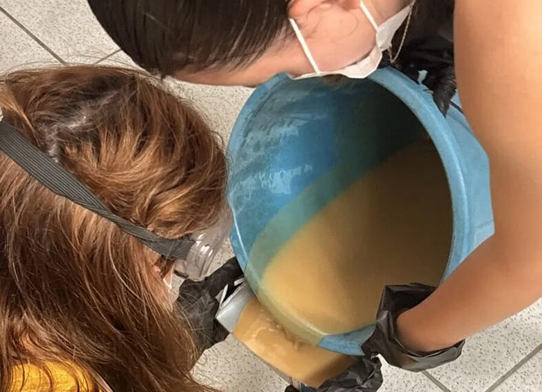 Óleo usado ganha nova vida e vira sabão em escola de Cabo Frio