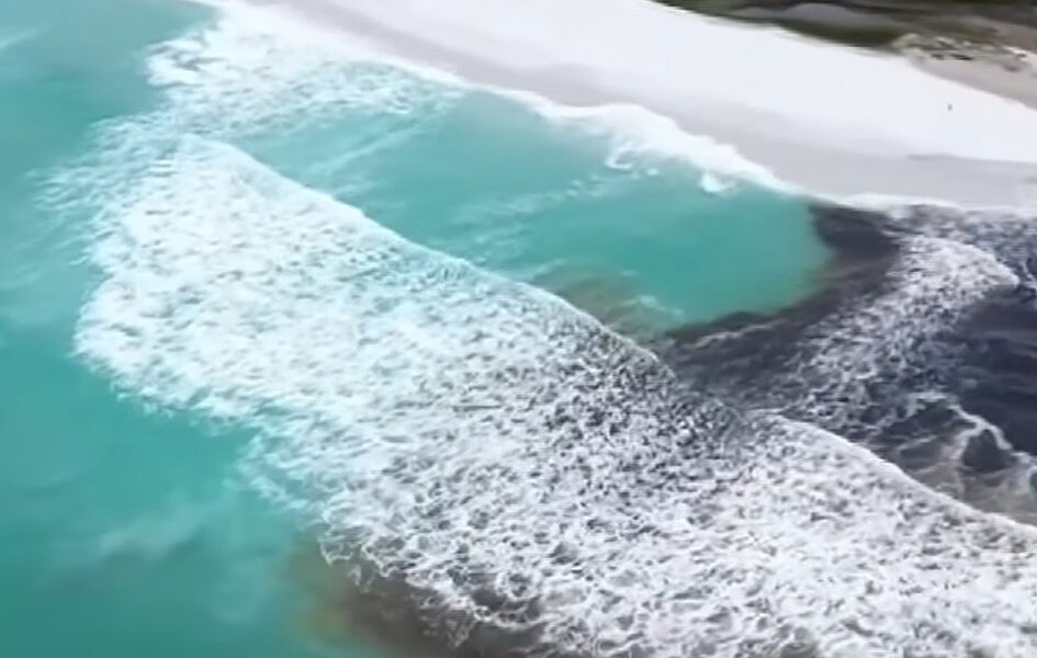 Lagoa se junta ao mar em Arraial do Cabo e Cabo Frio e Inea investiga o fenômeno