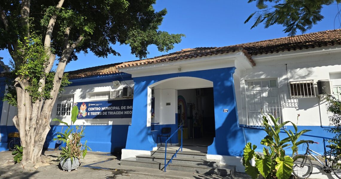 Centro de Imunização fecha em dois dias, mas mantém atendimento no fim de semana em Campos